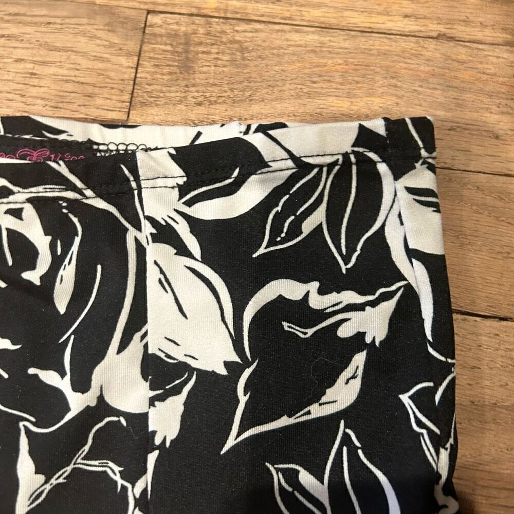 Love me Kiss me vintage skirt size small - Picture 3 of 6